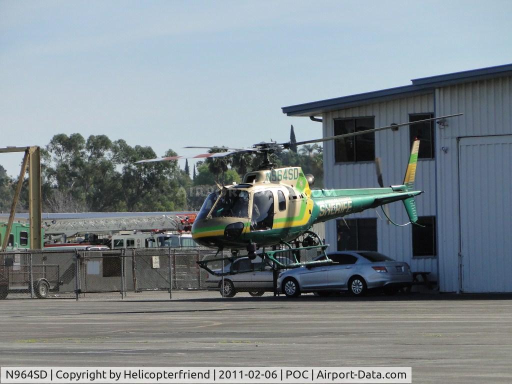 N964SD, Eurocopter AS-350B-2 Ecureuil Ecureuil C/N 3529, Lifting off and going on patrol