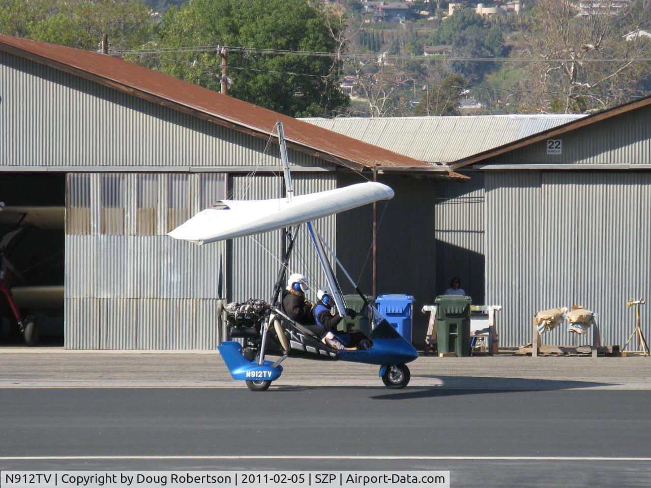 N912TV, Airborne Edge XT-912-B C/N XT-912-084, 2005 Airborne Sport Pty Ltd EDGE XT-912-B Rotax 912UL 80 Hp pusher, Weight-shift control tandem seats trike, Experimental LSA, taxi