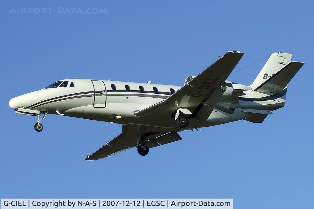 G-CIEL, 2002 Cessna 560XL Citation Excel C/N 560-5247, Short final