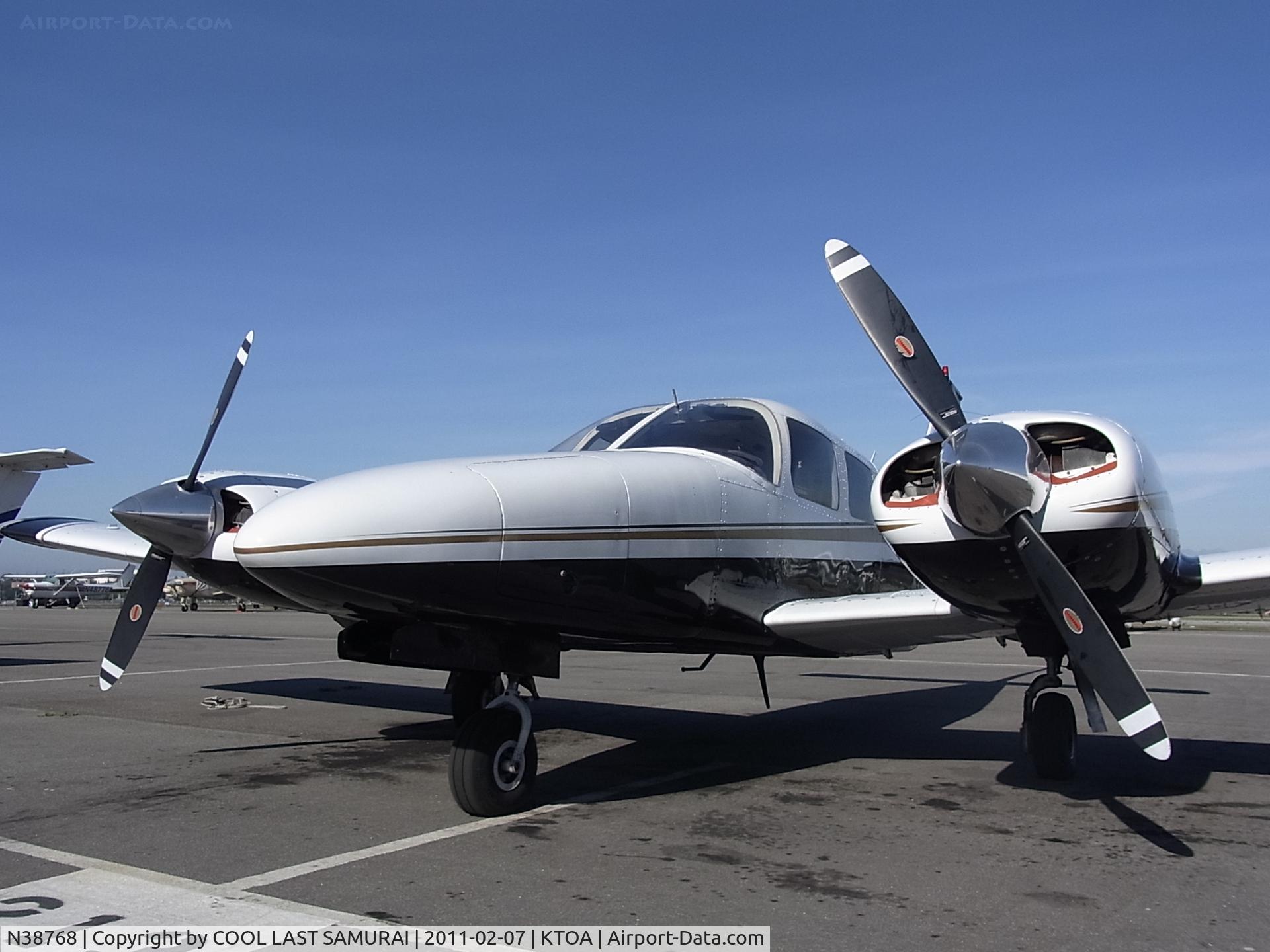 N38768, 1977 Piper PA-34-200T Seneca II C/N 34-7770085, Torrance Airport Twin-engine Parking