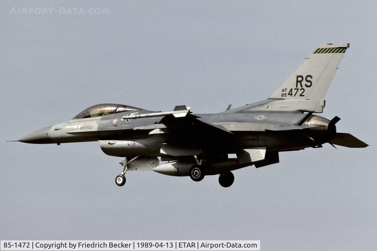 85-1472, 1985 General Dynamics F-16C Fighting Falcon C/N 5C-252, on final at Ramstein AB