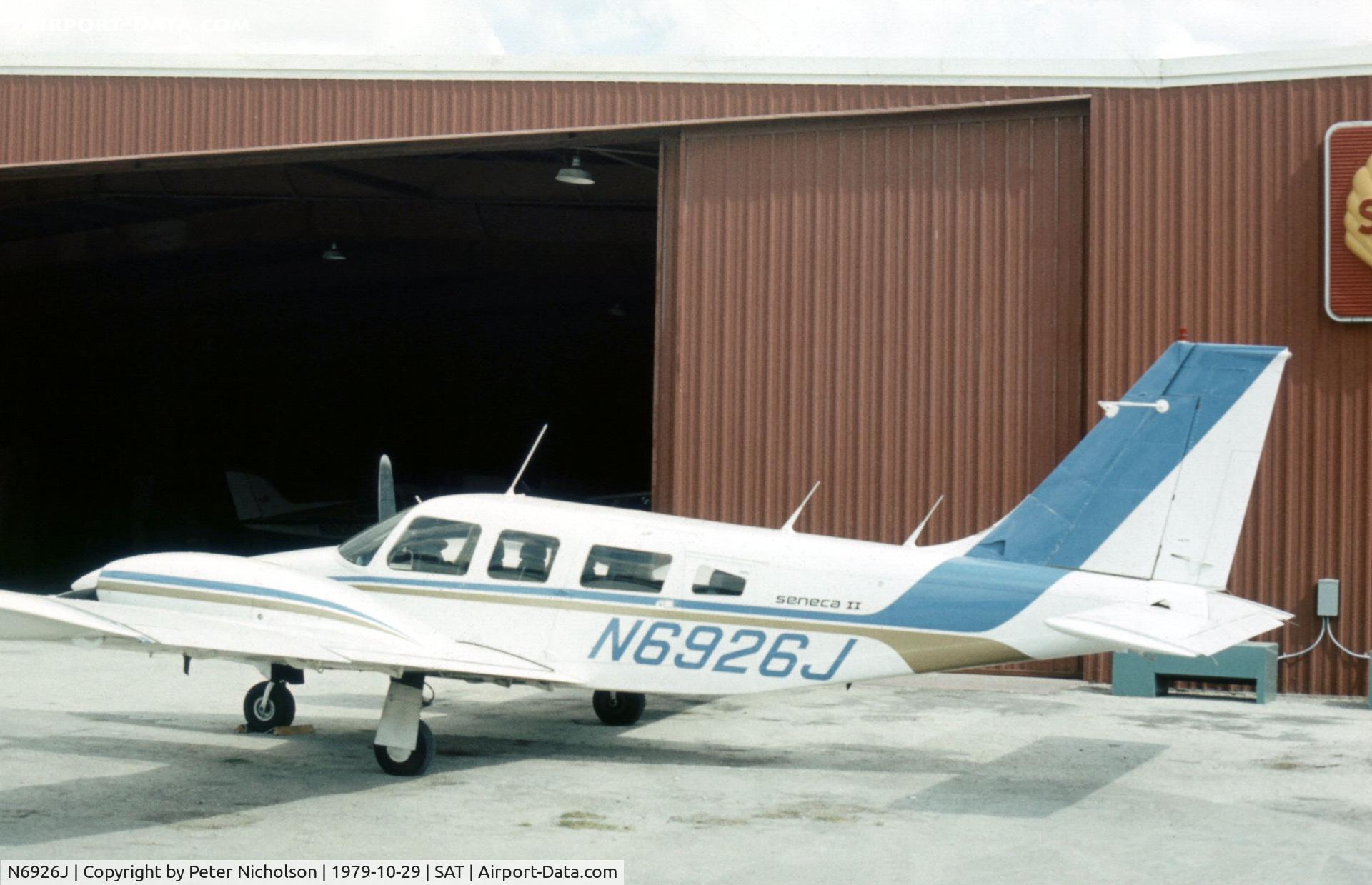 N6926J, 1976 Piper PA-34-200T Seneca II C/N 34-7670302, PA-34-200T Seneca II at San Antonio in October 1979.