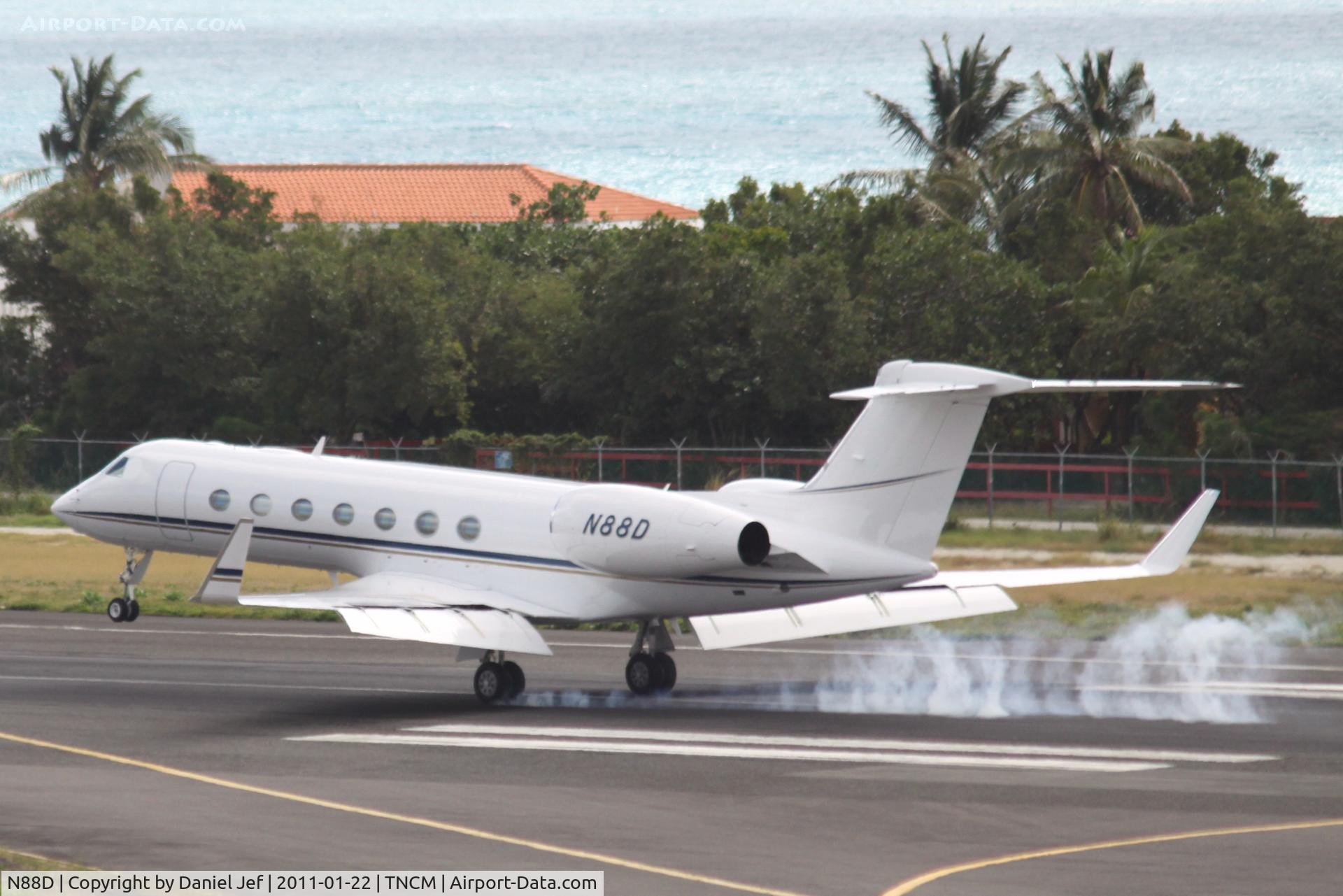 N88D, 2008 Gulfstream Aerospace GV-SP (G550) C/N 5183, N88D touching down at TNCM