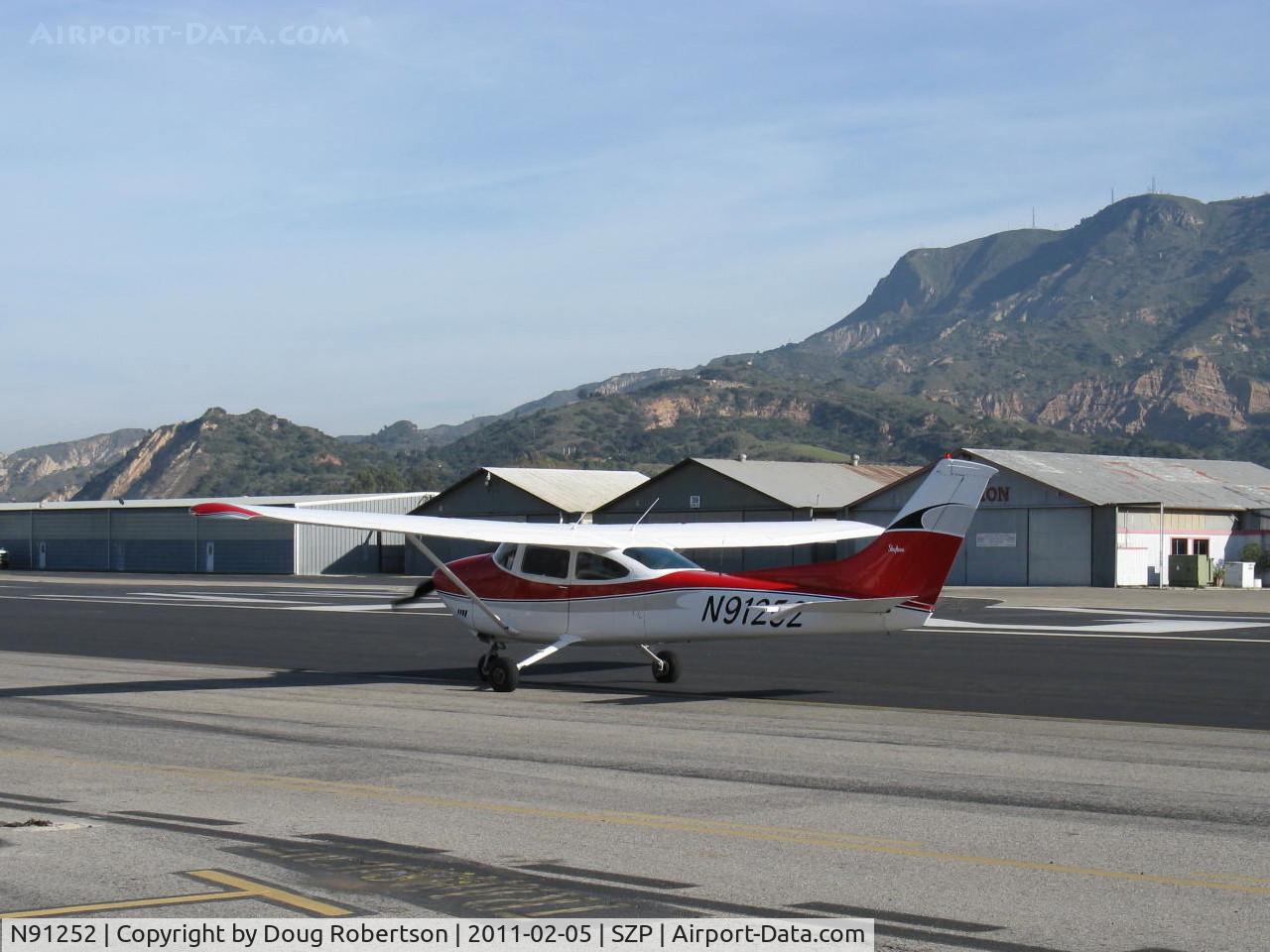 N91252, 1973 Cessna 182P Skylane C/N 18261981, 1973 Cessna 182P SKYLANE, Continental O-470-S 230 Hp, taxi