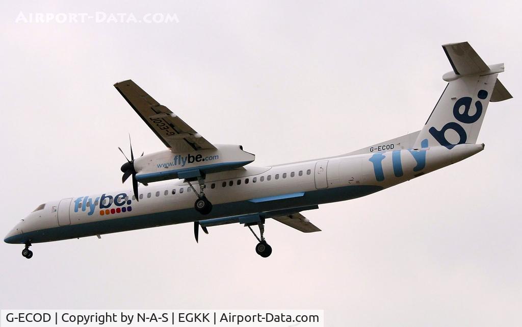 G-ECOD, 2008 De Havilland Canada DHC-8-402Q Dash 8 C/N 4206, Short final
