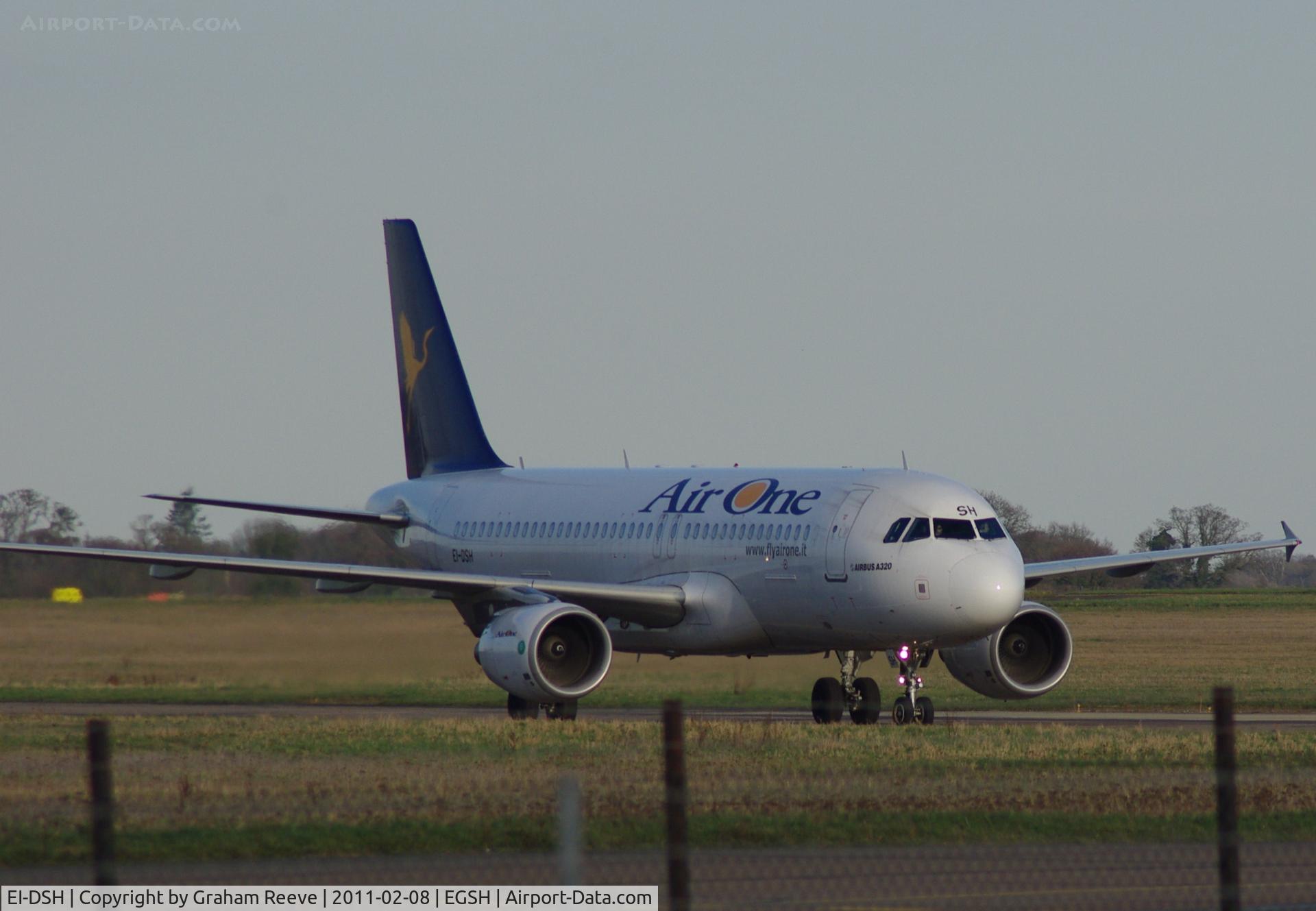 EI-DSH, 2007 Airbus A320-216 C/N 3178, Making it's way to the stand.