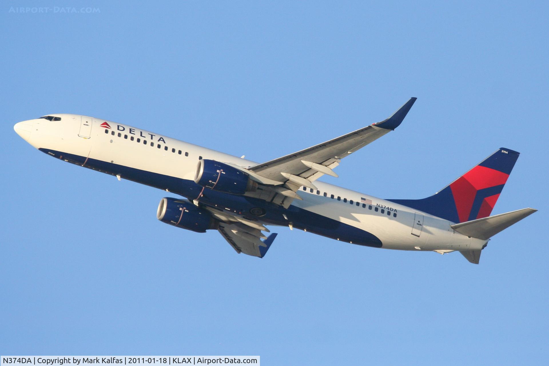 N374DA, 1998 Boeing 737-832 C/N 29622, Delta Airlines Boeing 737-832, DAL2731 RWY 25R departure enroute to KSFO.