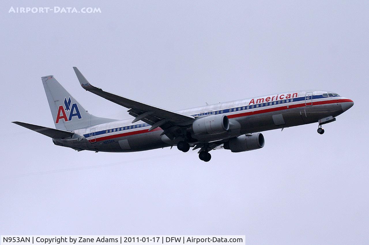 N953AN, 2001 Boeing 737-823 C/N 29539, American Airlines at DFW Airport