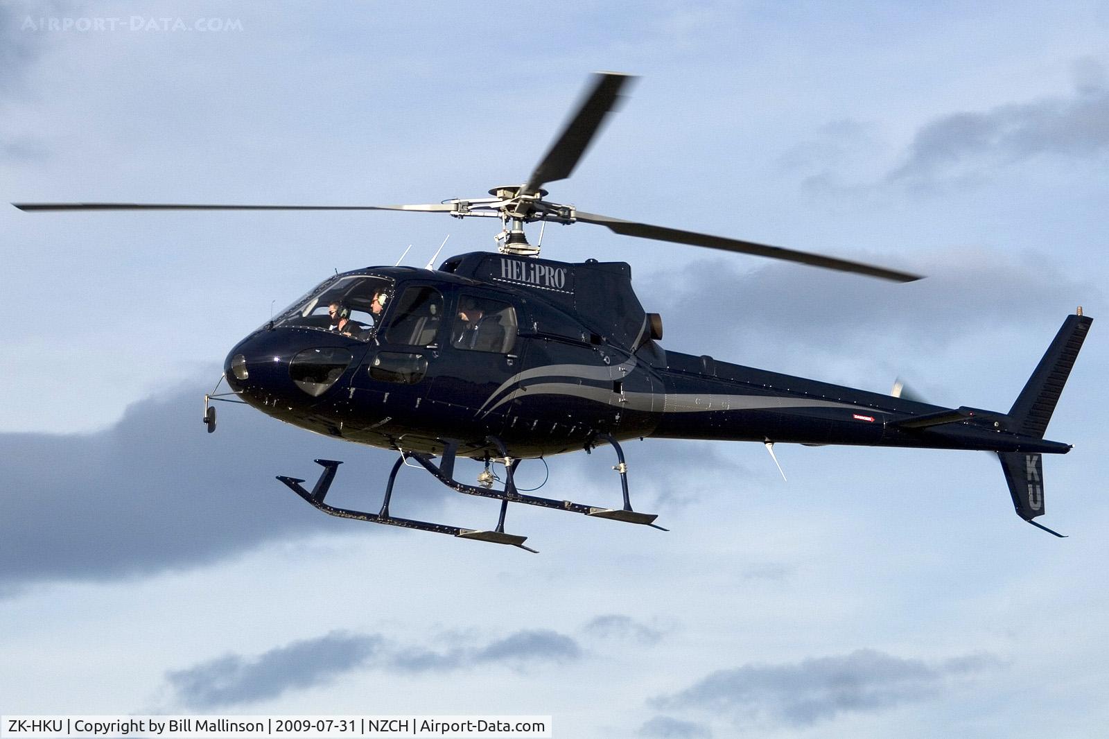 ZK-HKU, Aerospatiale AS-350D AStar Mk3 C/N 1132, above the NZCH Heliport