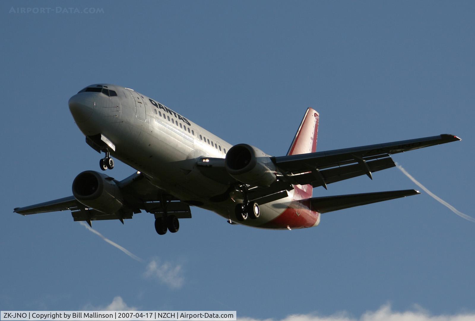 ZK-JNO, 1989 Boeing 737-376 C/N 24298, arriving 02