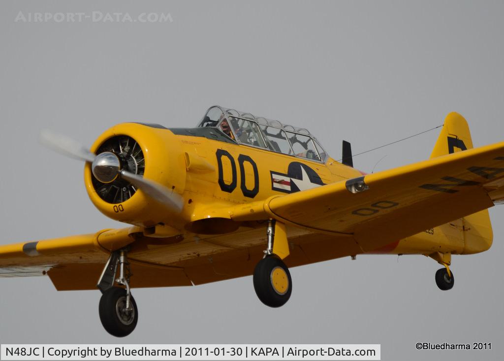 N48JC, North American AT-6G Texan Texan C/N 121-43192, On final to 17L.