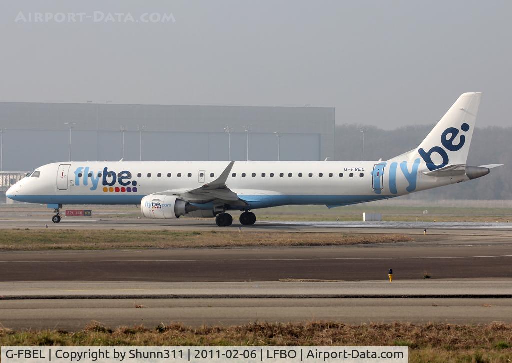 G-FBEL, 2008 Embraer 195LR (ERJ-190-200LR) C/N 19000184, Lining up rwy 14L