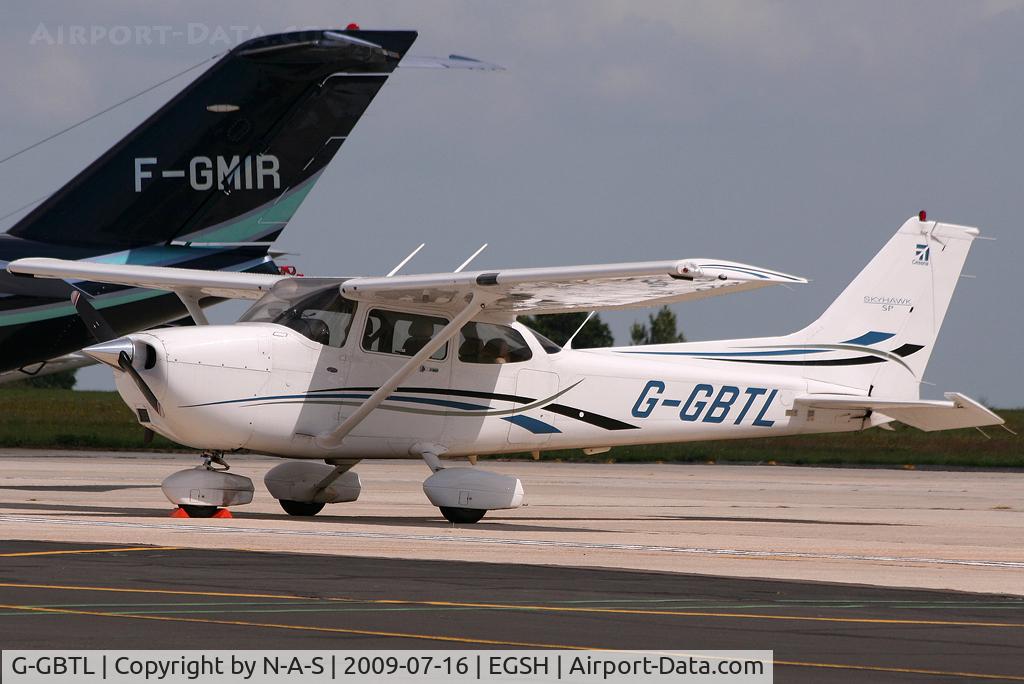 G-GBTL, 2006 Cessna 172S Skyhawk SP C/N 172S10322, Visitor