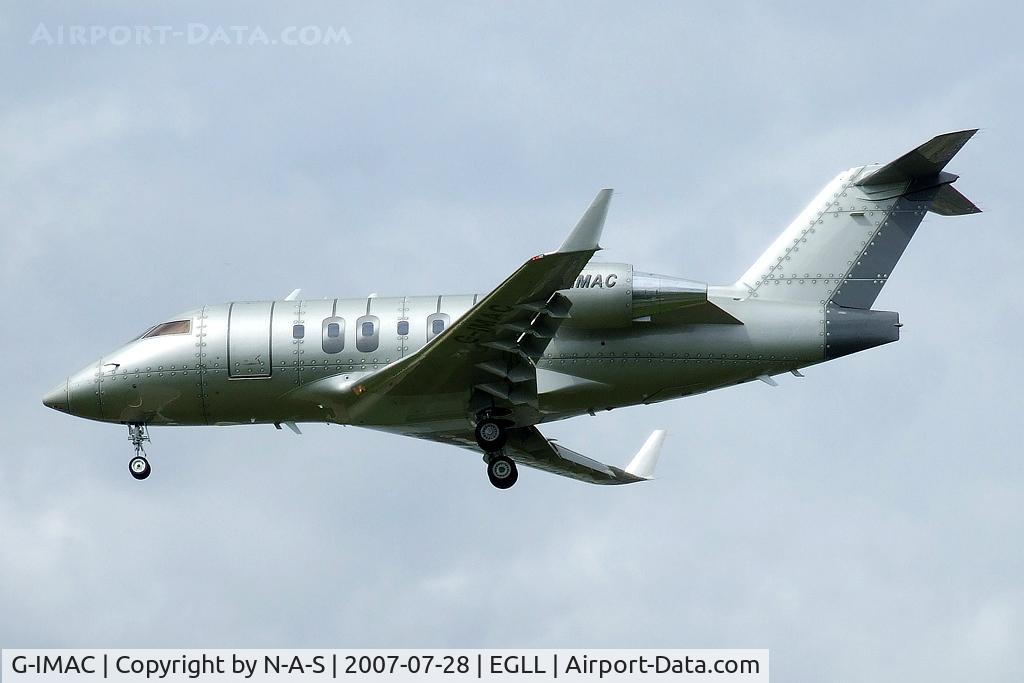 G-IMAC, 1986 Canadair Challenger 601 (CL-600-2A12) C/N 3065, Cracking scheme!!