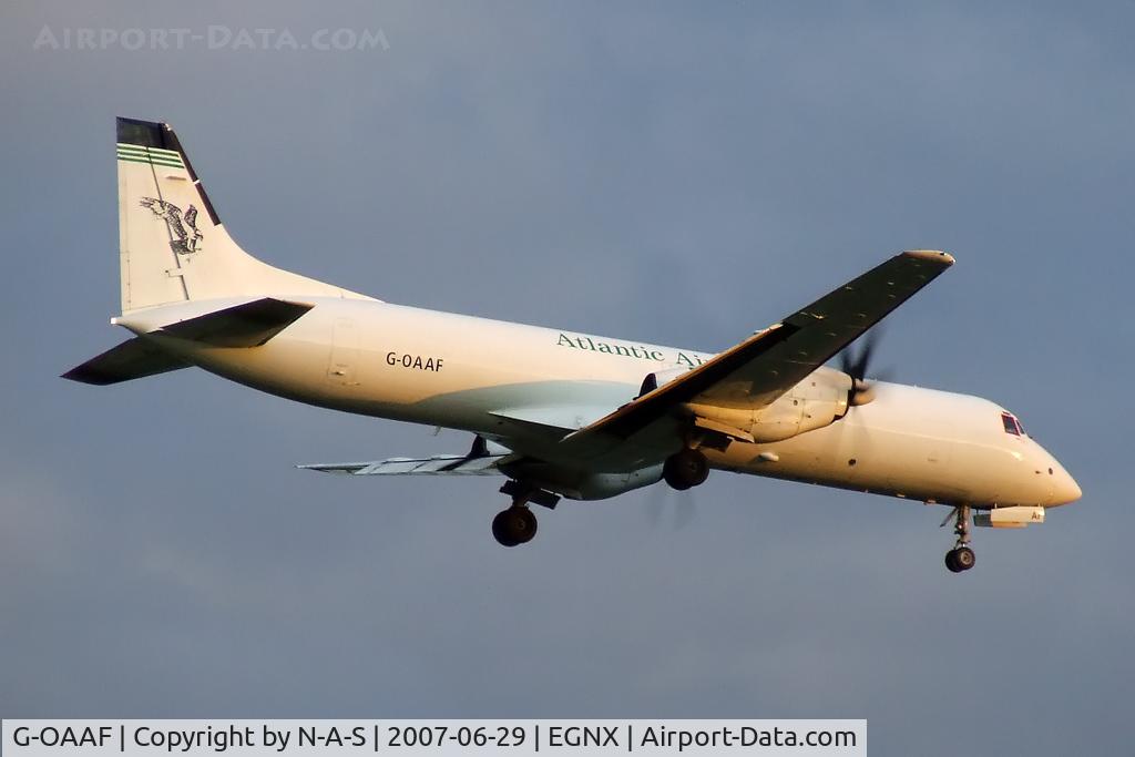 G-OAAF, 1990 British Aerospace ATP C/N 2029, Short final