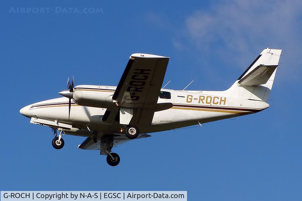 G-ROCH, Cessna T303 Crusader Crusader C/N T30300129, Short final