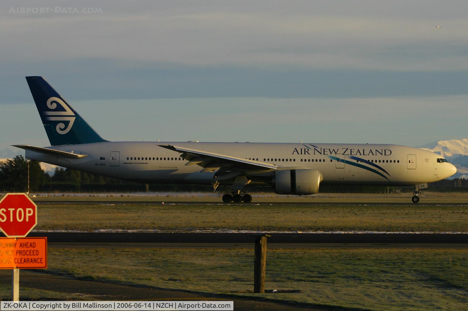 ZK-OKA, 2005 Boeing 777-219/ER C/N 29404, arriving as NZ90 from NRT