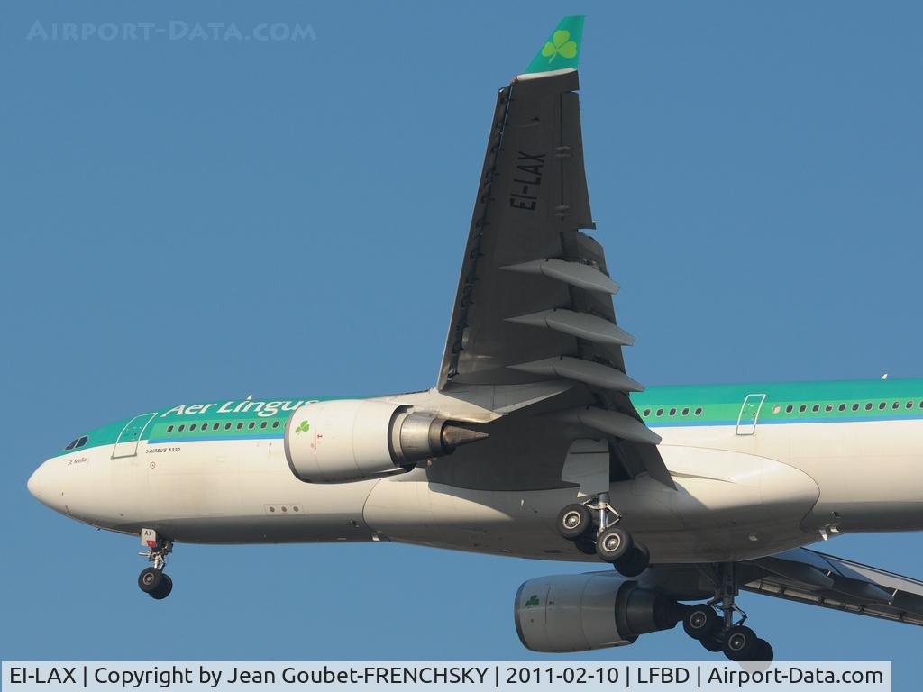 EI-LAX, 1999 Airbus A330-202 C/N 269, landing 23