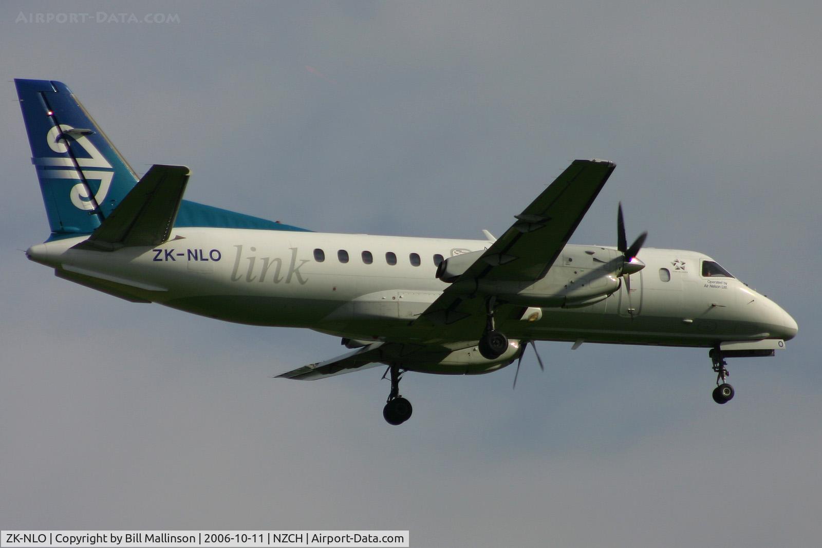 ZK-NLO, 1989 Saab SF340A C/N 340A-153, arriving for r/w 20
