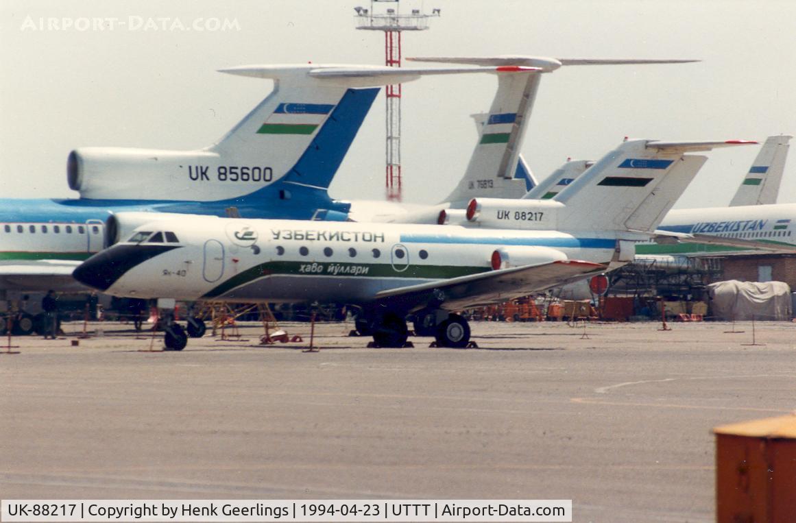 UK-88217, Yakovlev Yak-40 C/N 9630350, Uzbekistan Airlines