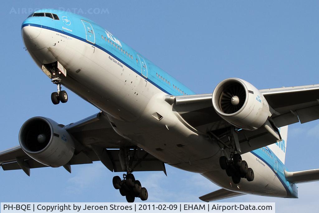 PH-BQE, 2004 Boeing 777-206/ER C/N 28691, .
