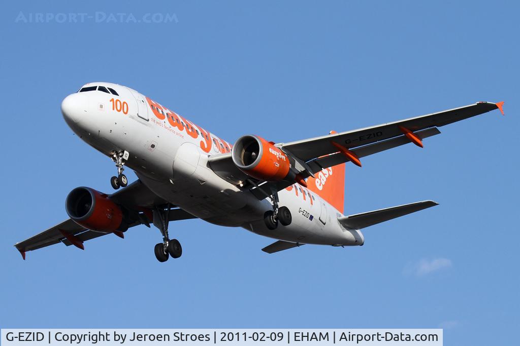 G-EZID, 2005 Airbus A319-111 C/N 2442, nr100 in the fleet