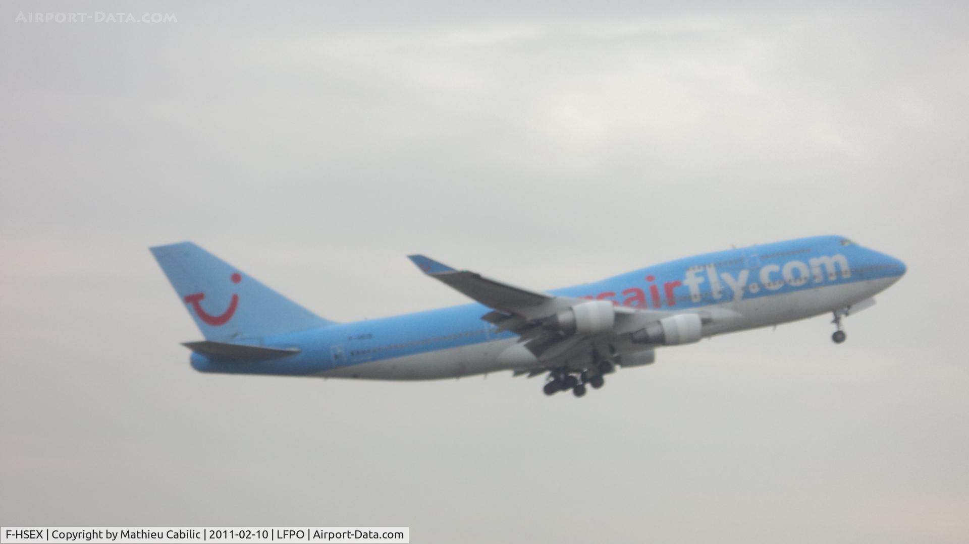 F-HSEX, 1993 Boeing 747-422 C/N 26878, Boeing 747-422 landing runway 06