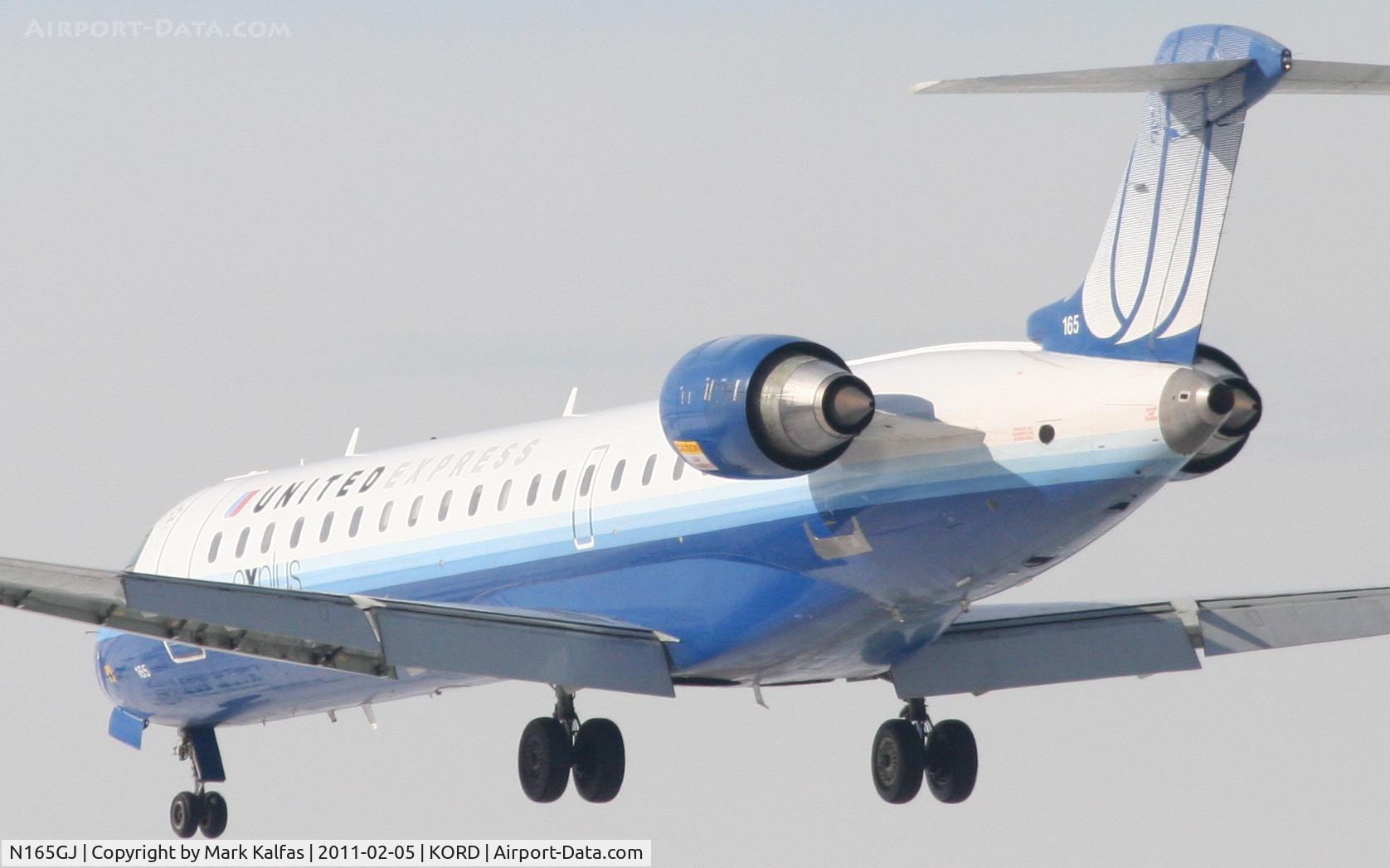 N165GJ, 2006 Bombardier CRJ-700 (CL-600-2C10) Regional Jet C/N 10257, GoJet/United Express Bombardier CL-600-2C10, GJS7464 arriving from KMSY, RWY28 approach KORD.