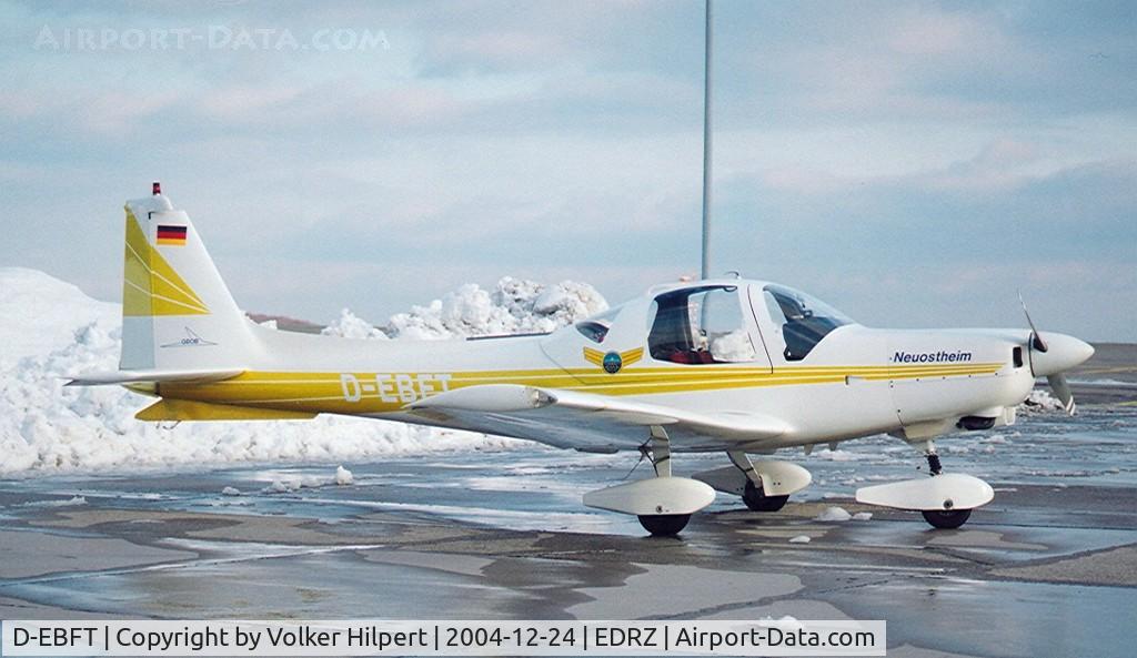 D-EBFT, Grob G-115 C/N 8102, picture scan