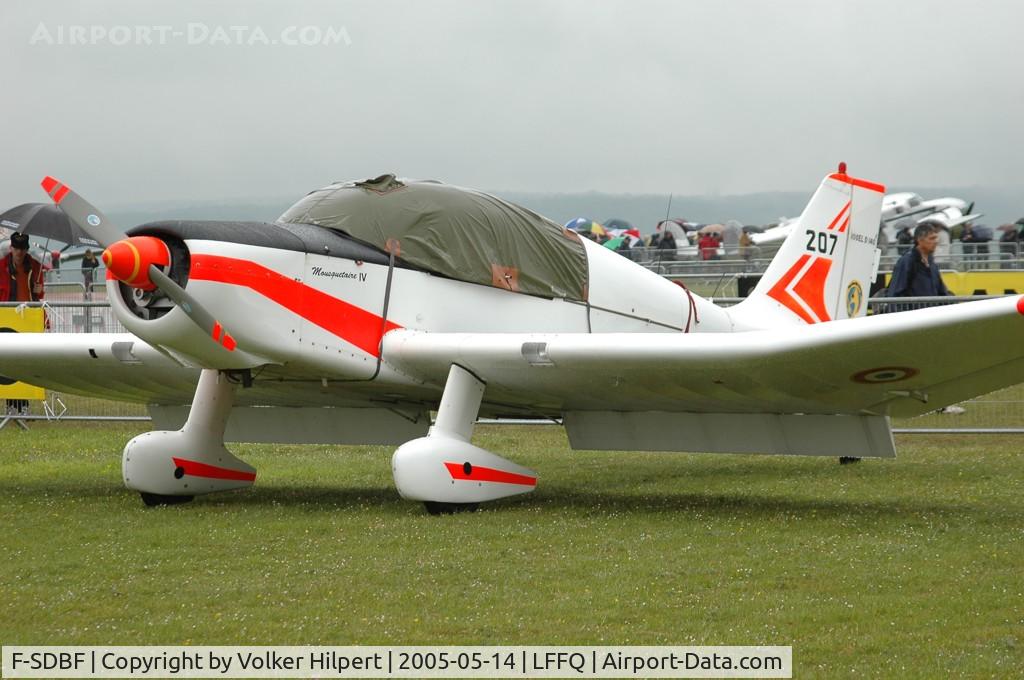 F-SDBF, SAN Jodel D-140E Mousquetaire IV C/N 207, at the La Ferté-Alais air show picture scan