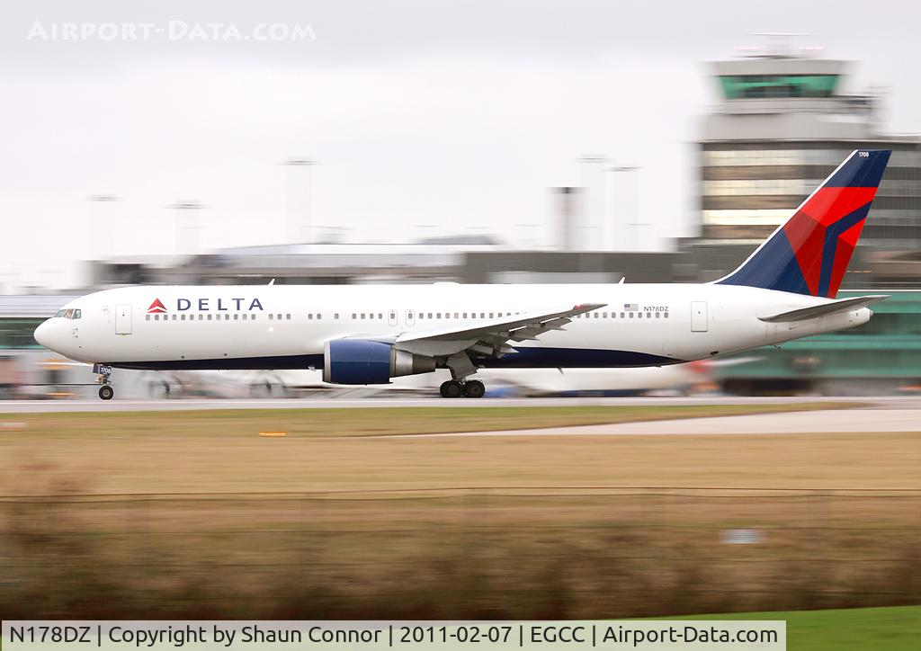 N178DZ, 2000 Boeing 767-332/ER C/N 30596, Delta Airlines.