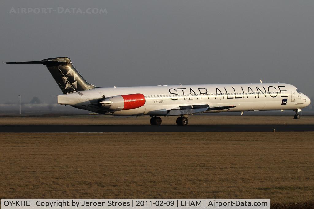 OY-KHE, 1988 McDonnell Douglas MD-82 (DC-9-82) C/N 49604, .