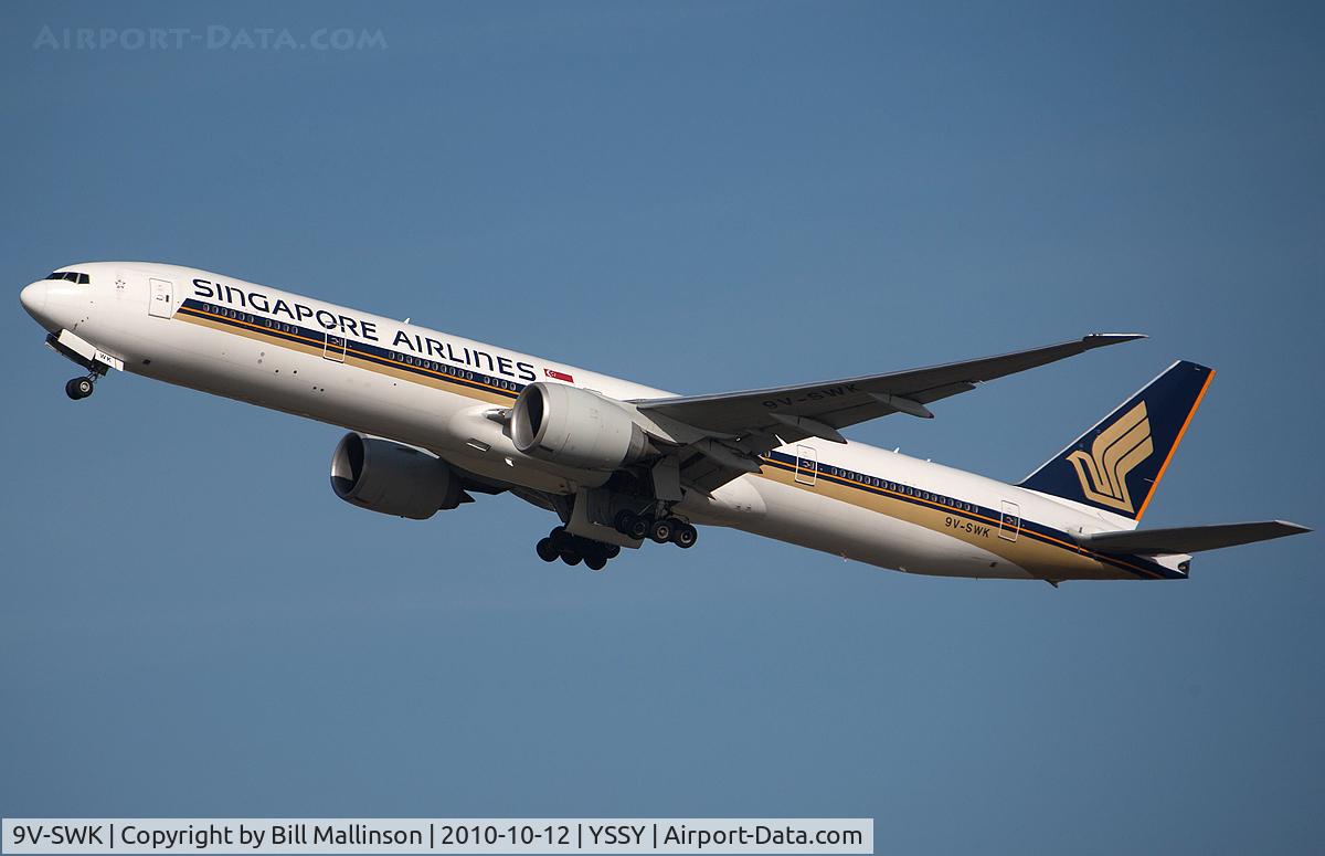 9V-SWK, 2007 Boeing 777-312/ER C/N 34576, away to SIN from 14L