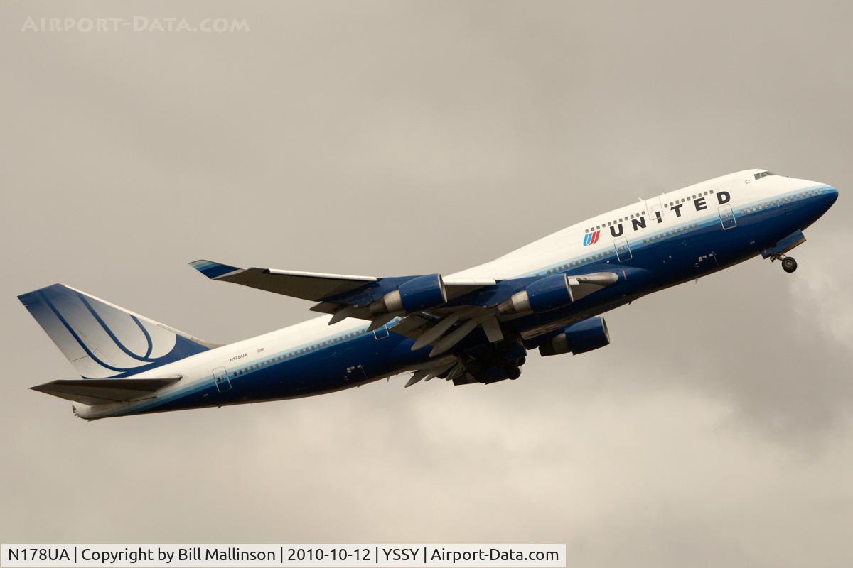 N178UA, 1990 Boeing 747-422 C/N 24385, away to the USA on a very cloudy day