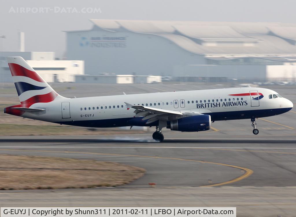 G-EUYJ, 2010 Airbus A320-232 C/N 4464, Landing rwy 14R