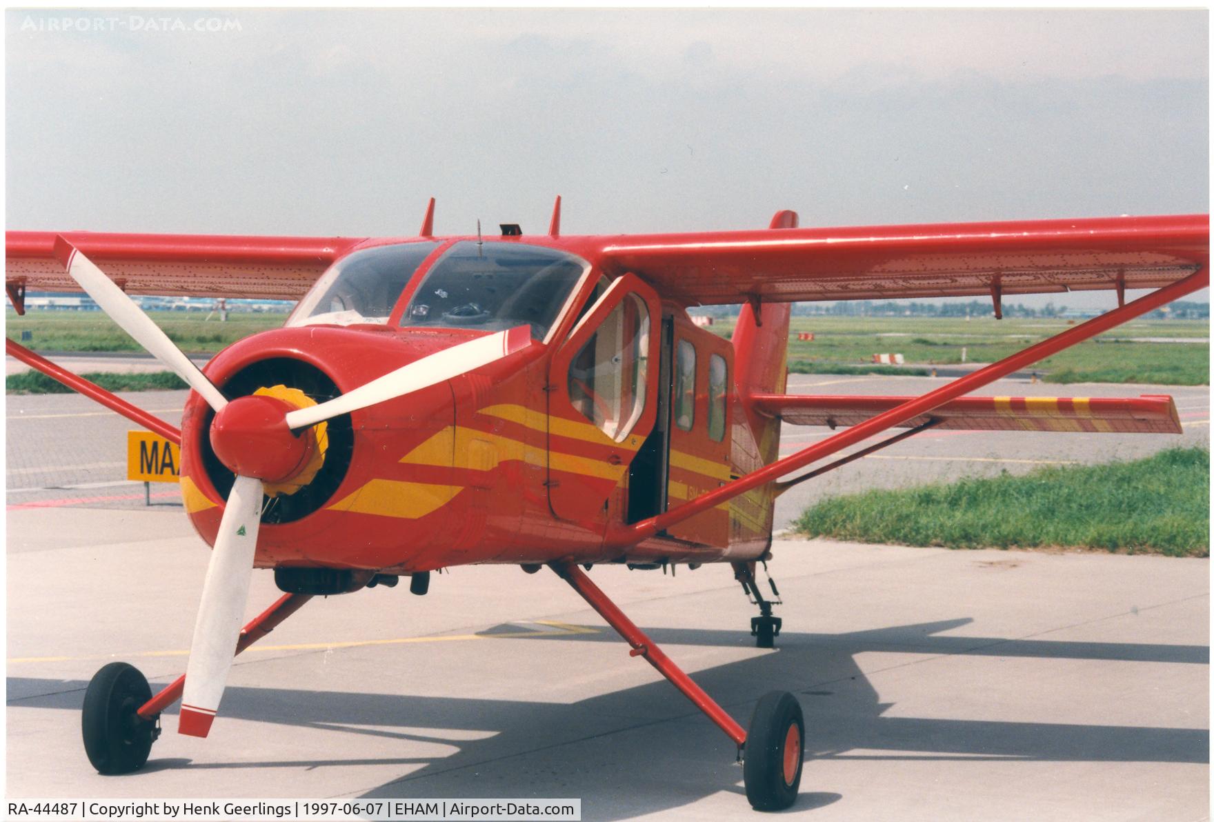 RA-44487, Technoavia SM-92 Finist C/N DOF.00.3100.000.005, Schiphol East
