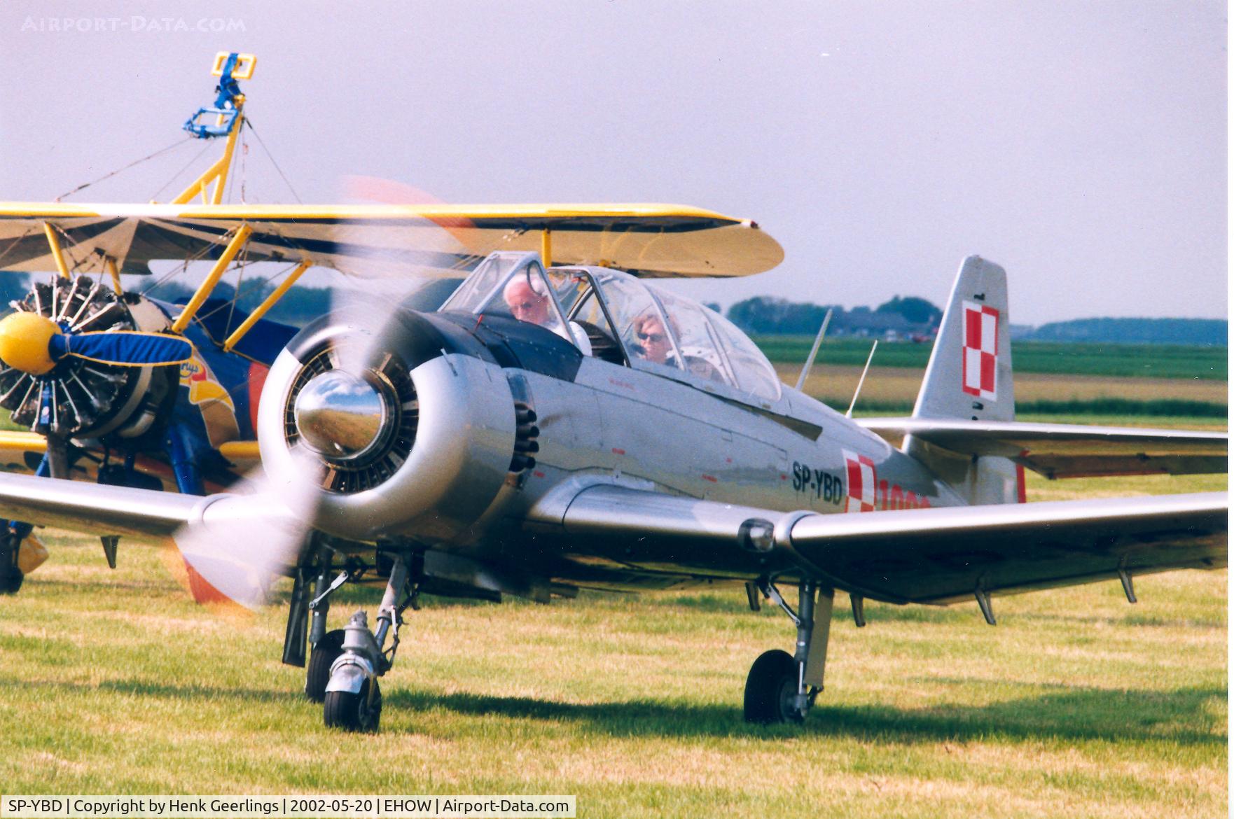 SP-YBD, PLZ-Mielec TS-8 Bies C/N 1E1009, Oostwold Air Show 2002