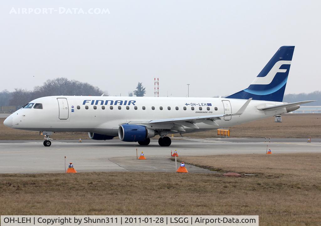 OH-LEH, 2005 Embraer 170LR (ERJ-170-100LR) C/N 17000112, Lining up rwy 05 for departure...