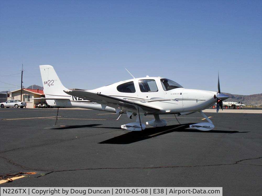 N226TX, Cirrus SR22 C/N 3390, Caught on the ground at Alpine, Texas.