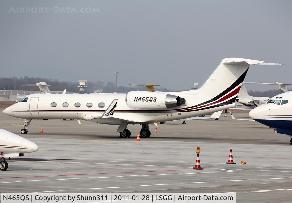 N465QS, 2001 Gulfstream Aerospace G-IV C/N 1463, Parked at the TAG Aviation area...