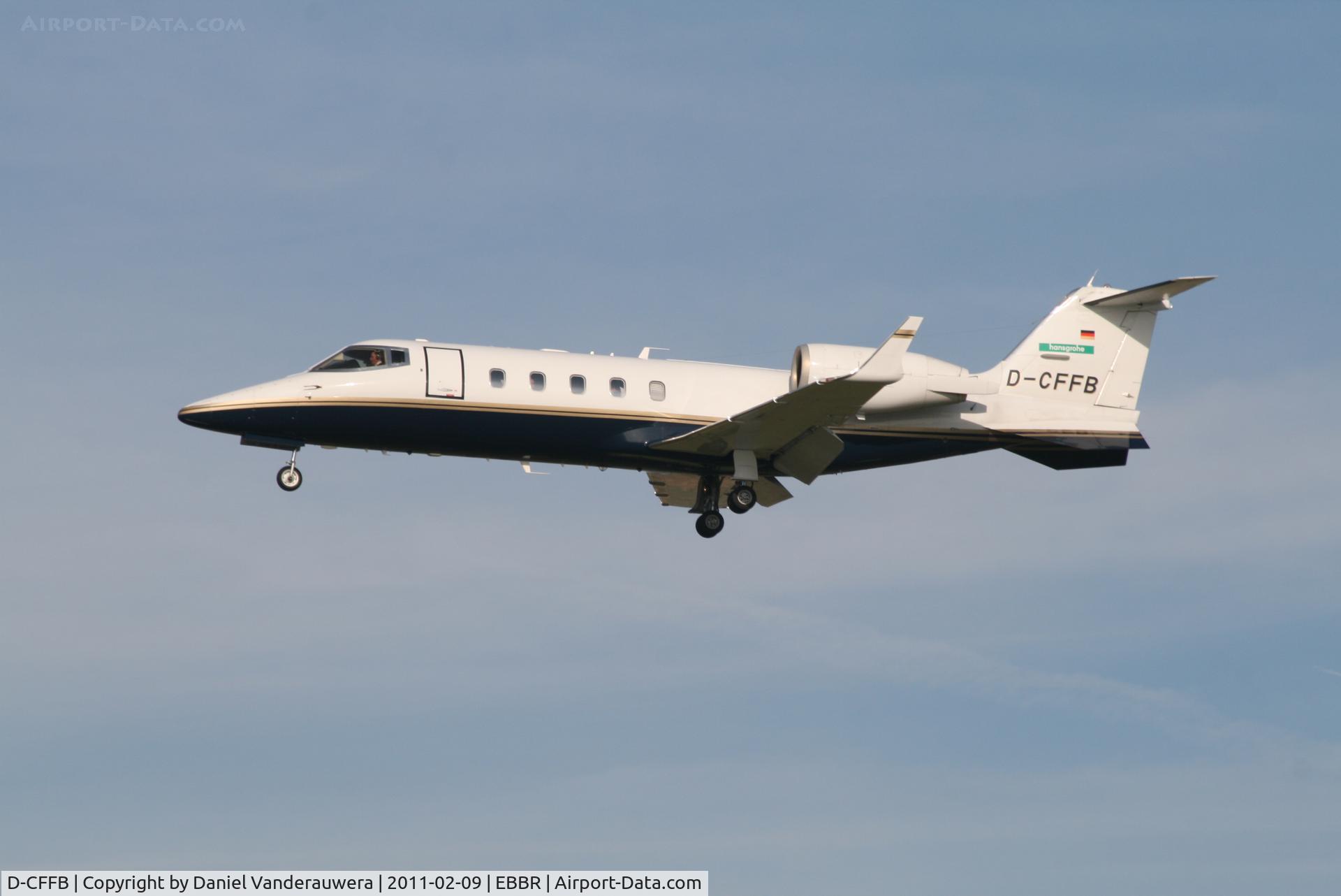 D-CFFB, 1997 Learjet 60 C/N 60-107, Arrival to RWY 25L