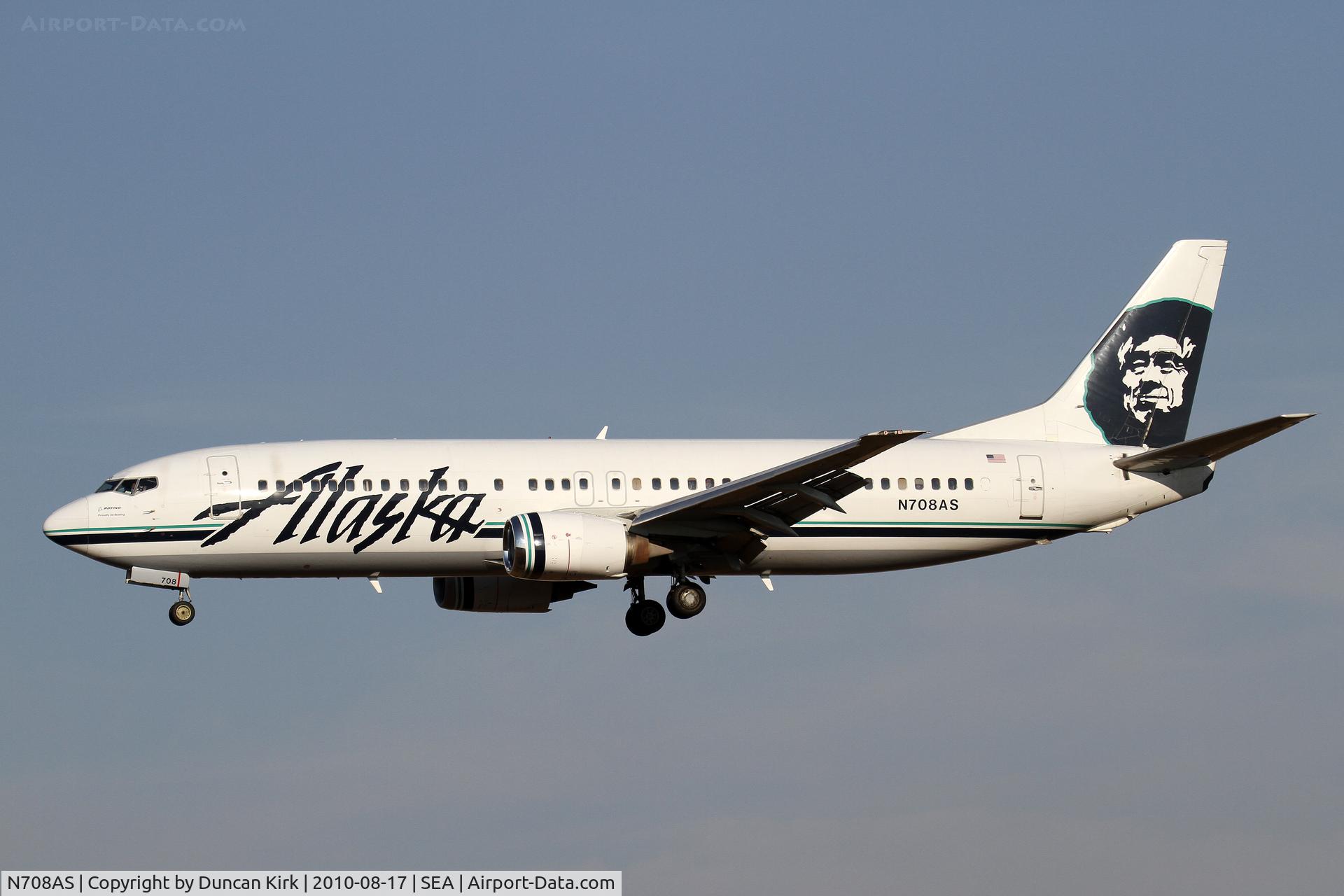 N708AS, 1999 Boeing 737-490 C/N 28895, Winglets to come!