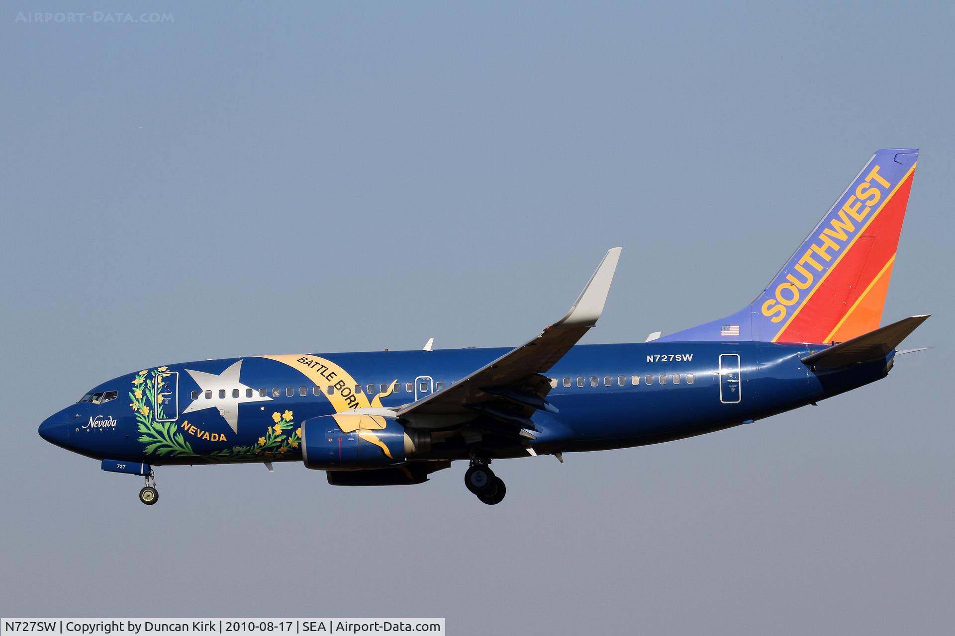 N727SW, 1999 Boeing 737-7H4 C/N 27859, Nevada's representation in SW's fleet