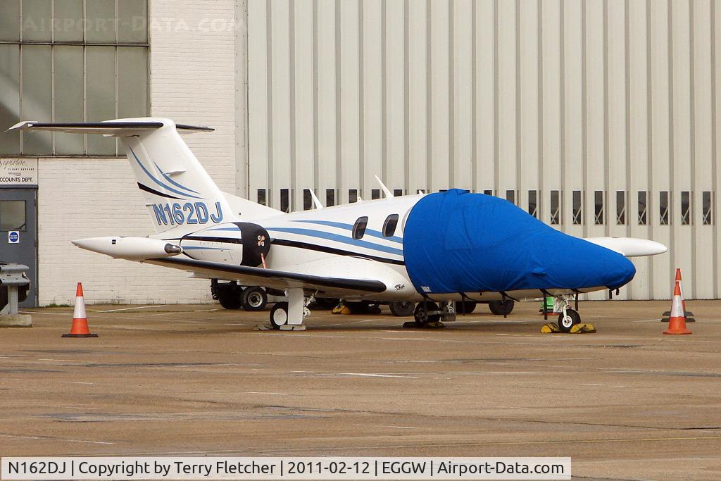 N162DJ, 2007 Eclipse Aviation Corp EA500 C/N 000079, 2007 Eclipse Aviation Corp EA500, c/n: 000079 on the Allied ramp at Luton
