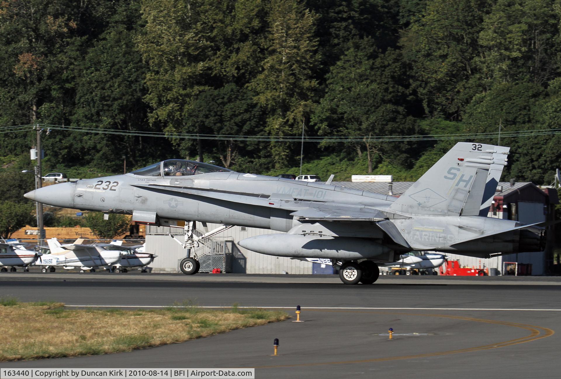163440, 1987 McDonnell Douglas F/A-18C Hornet C/N 0643, The USMC paid BFI a visit