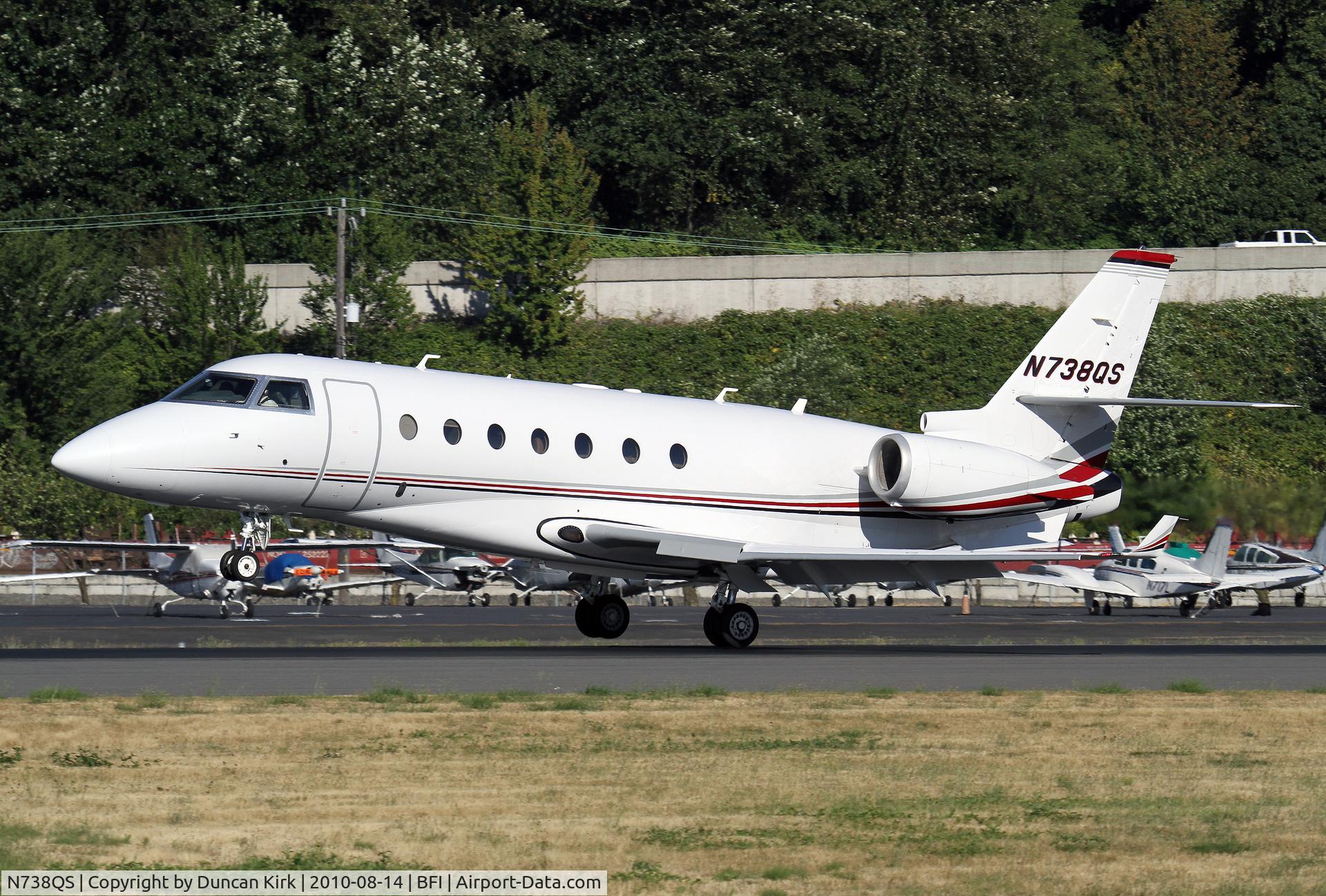 N738QS, 2008 Israel Aerospace Industries Gulfstream 200 C/N 204, Touchdown