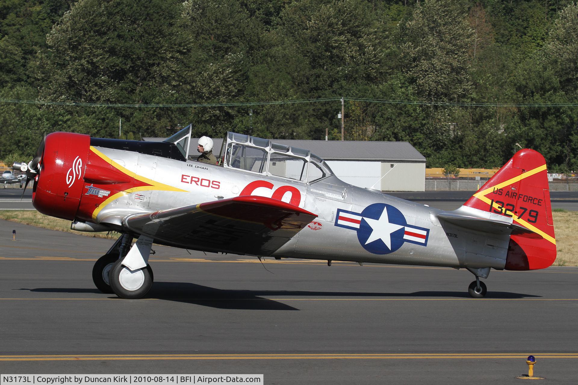 N3173L, 1945 North American AT-6 C/N 413279, A great day for flying