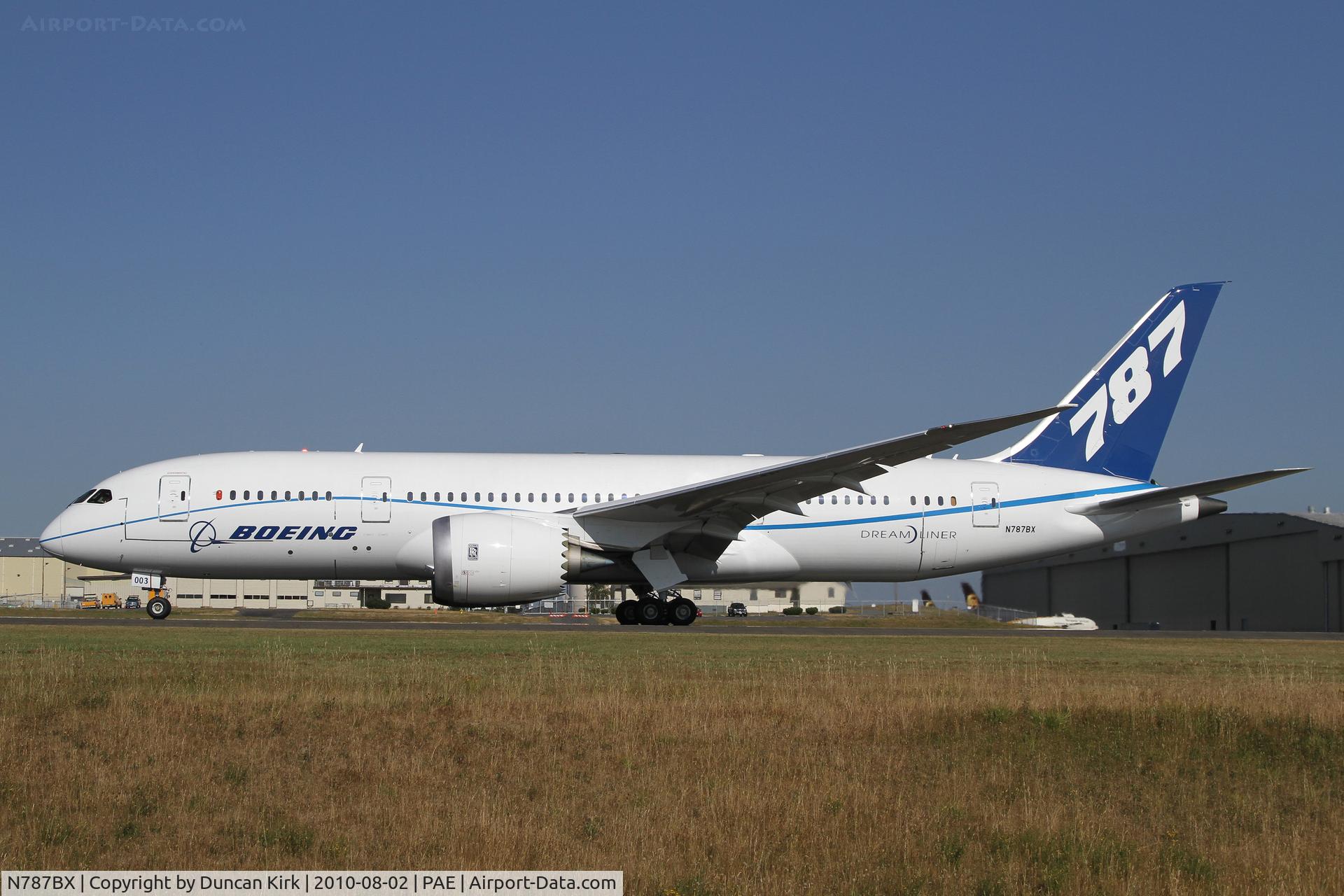 N787BX, 2010 Boeing 787-8 Dreamliner C/N 40692, Taking off for another flight test