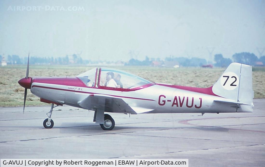 G-AVUJ, 1967 Laverda F-8L Falco 4 C/N 412, 1970's.Racenumber 72