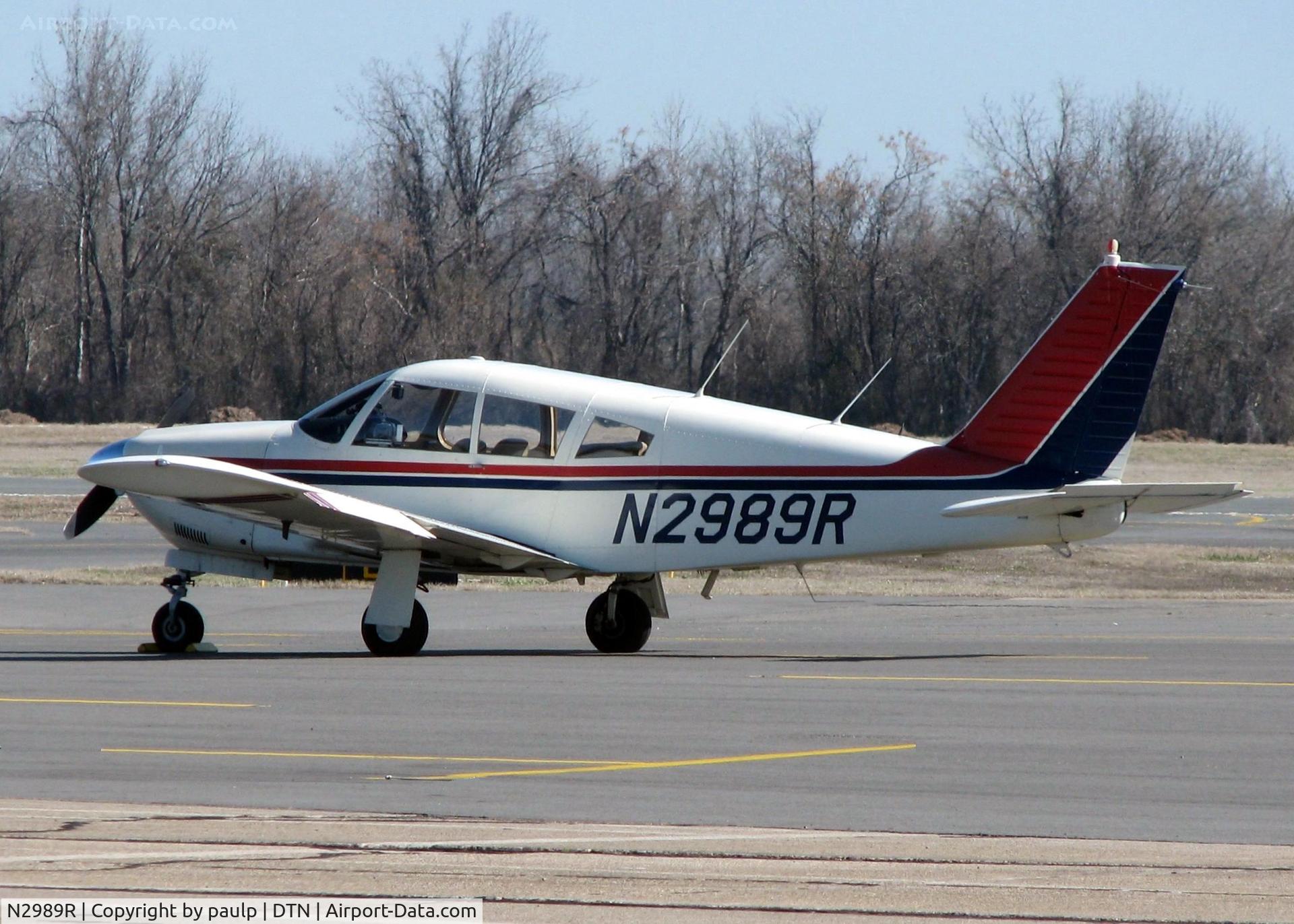 N2989R, 1969 Piper PA-28R-200 C/N 28R-35377, At Downtown Shreveport.